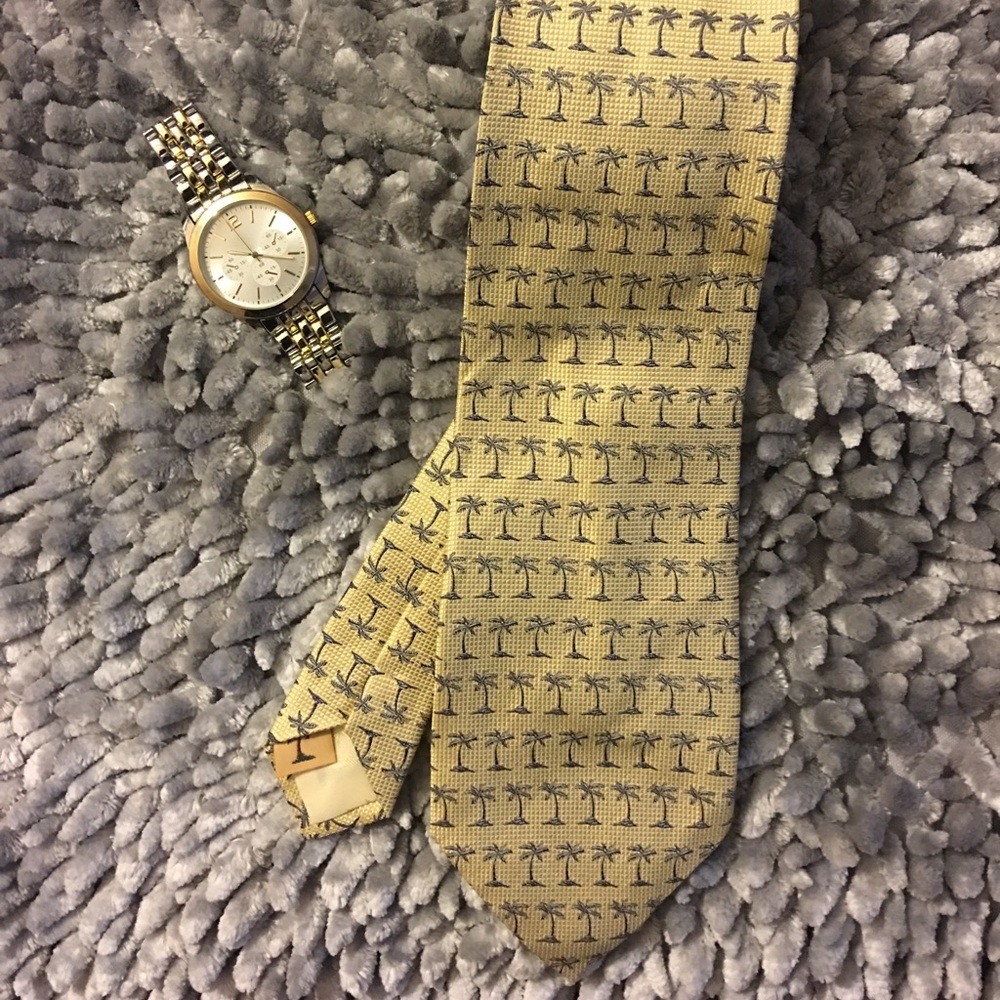 Tommy Bahama~Off Island Palm Tree Tie